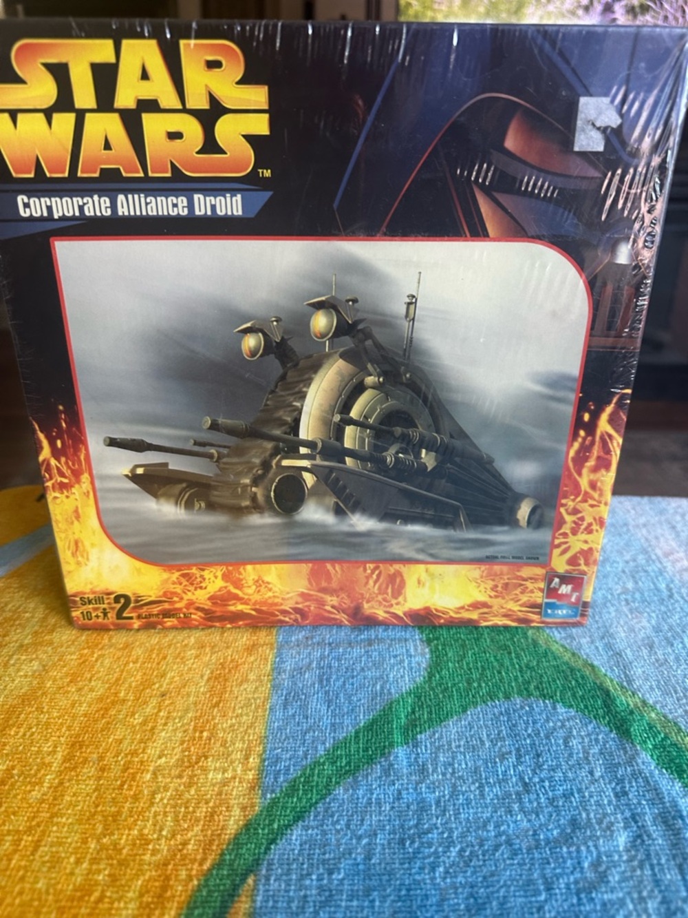 Star Wars Corporate Alliance Droid Toy - Black, Gray, Gold
